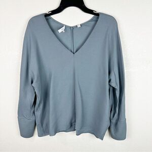Vince Grey Long Sleeve V-Neckline Blouse Small